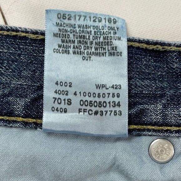 Levi's 505 Regular Fit Jeans Mid Rise Straight Leg 32” x 29” Rise 11" - Picture 7 of 8